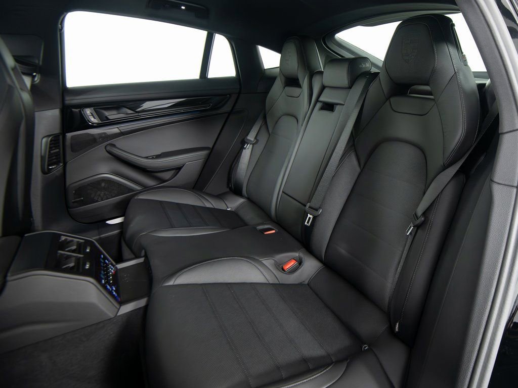 New 2026 Porsche Panamera 4 image 36