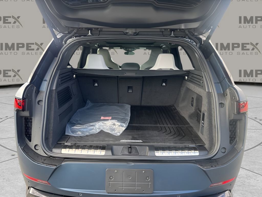 Used 2025 Land Rover Range Rover Sport SV Edition Two image 30