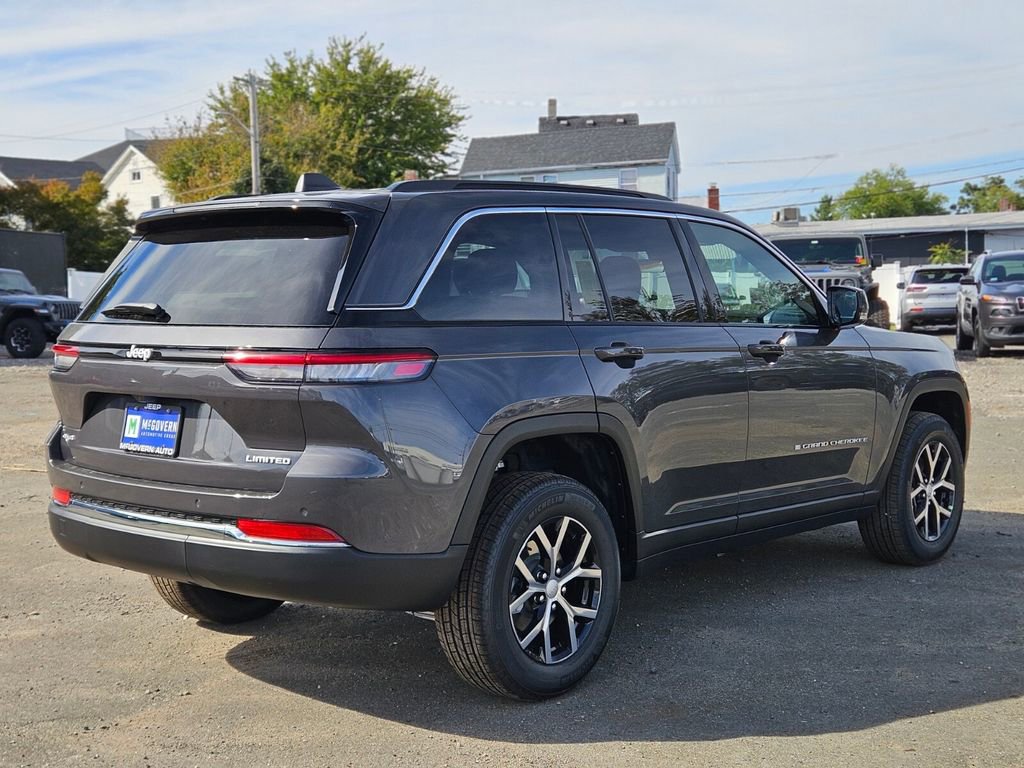 New 2025 Jeep Grand Cherokee Limited image 5