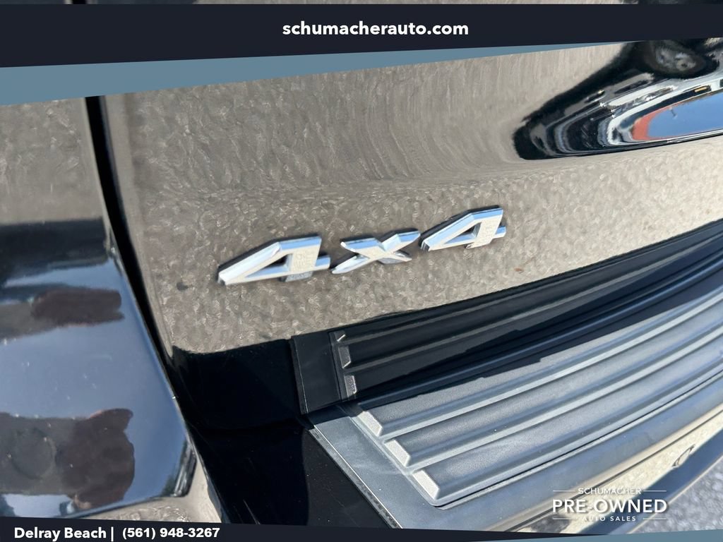 Used 2019 Jeep Grand Cherokee Laredo AWD/4WD image 13