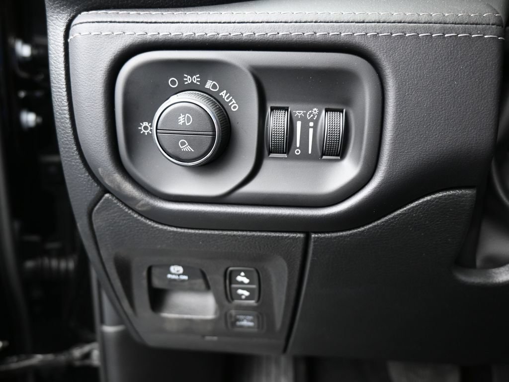 New 2026 RAM 1500 Limited AWD/4WD image 30