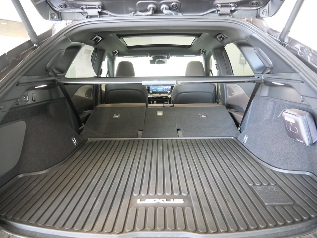 Used 2025 Lexus RX 450h AWD w/ Convenience Package image 34