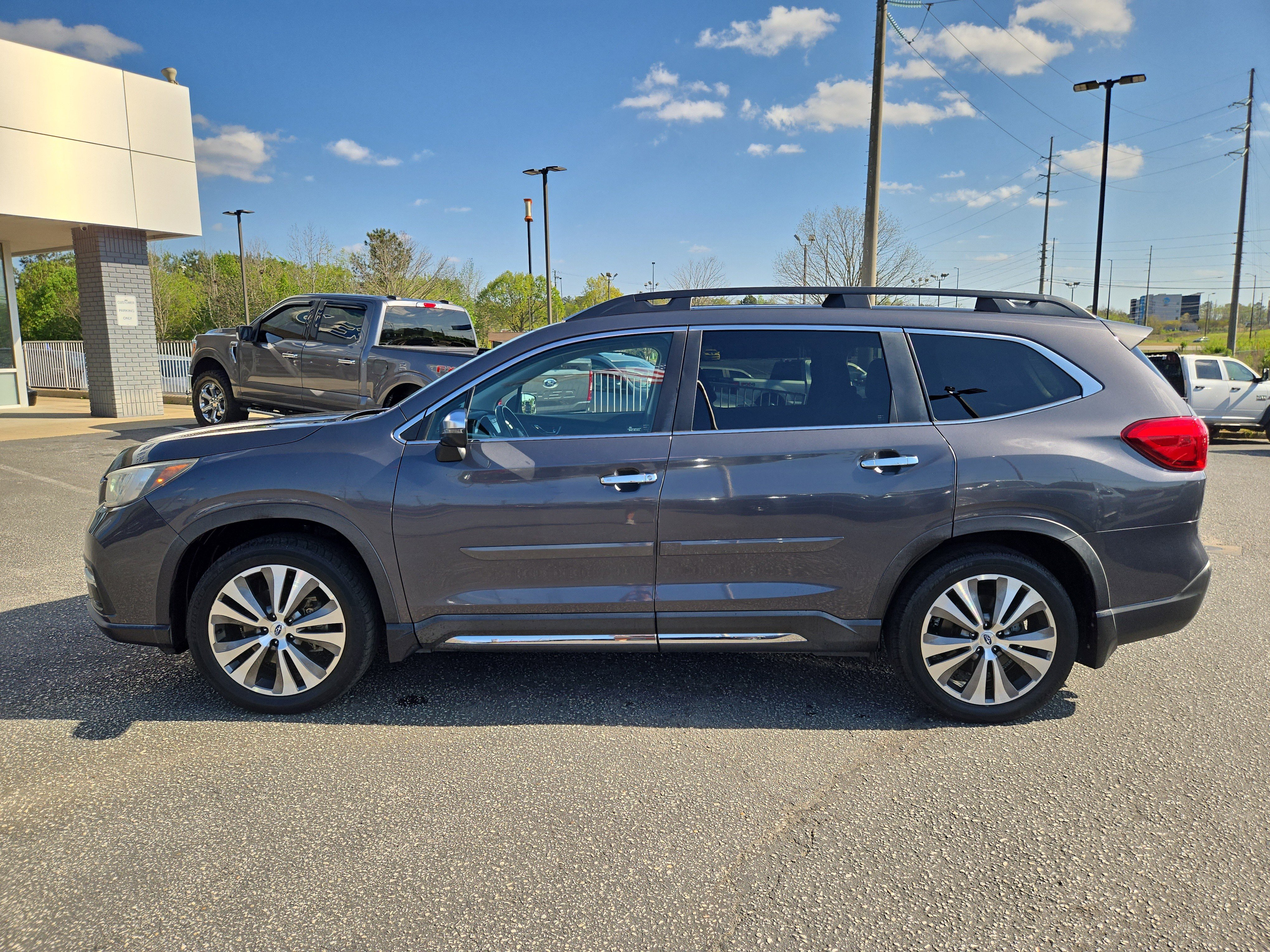 Used 2020 Subaru Ascent Touring w/ Popular Package #2A image 11