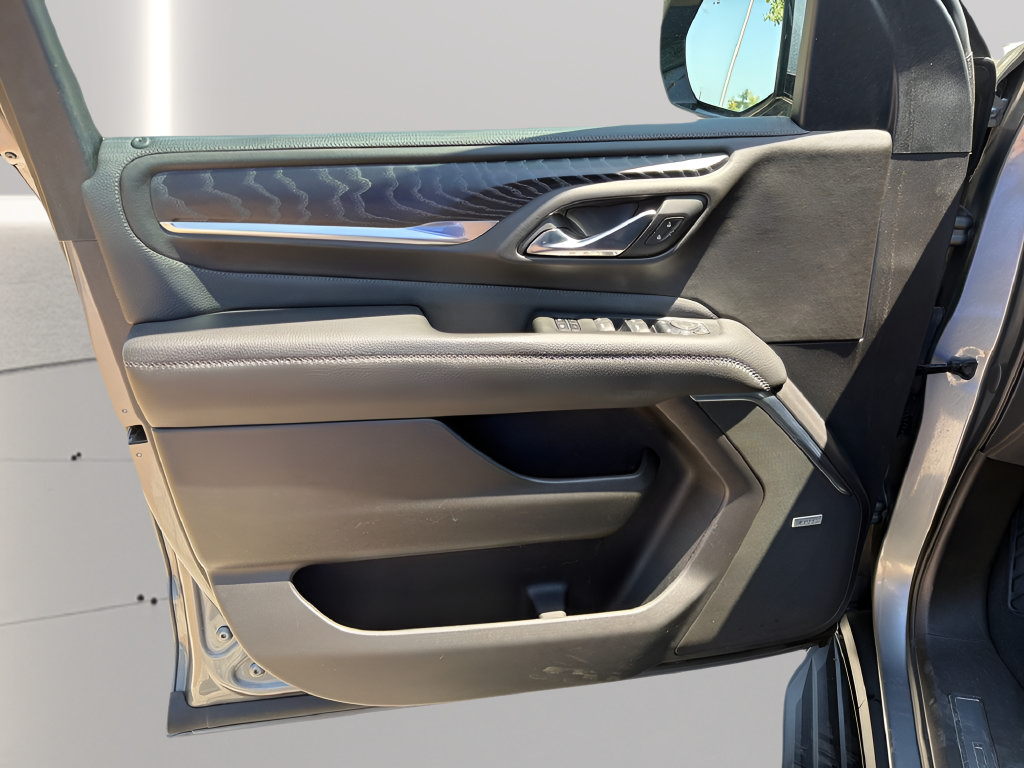 Used 2021 GMC Yukon Denali RWD image 17