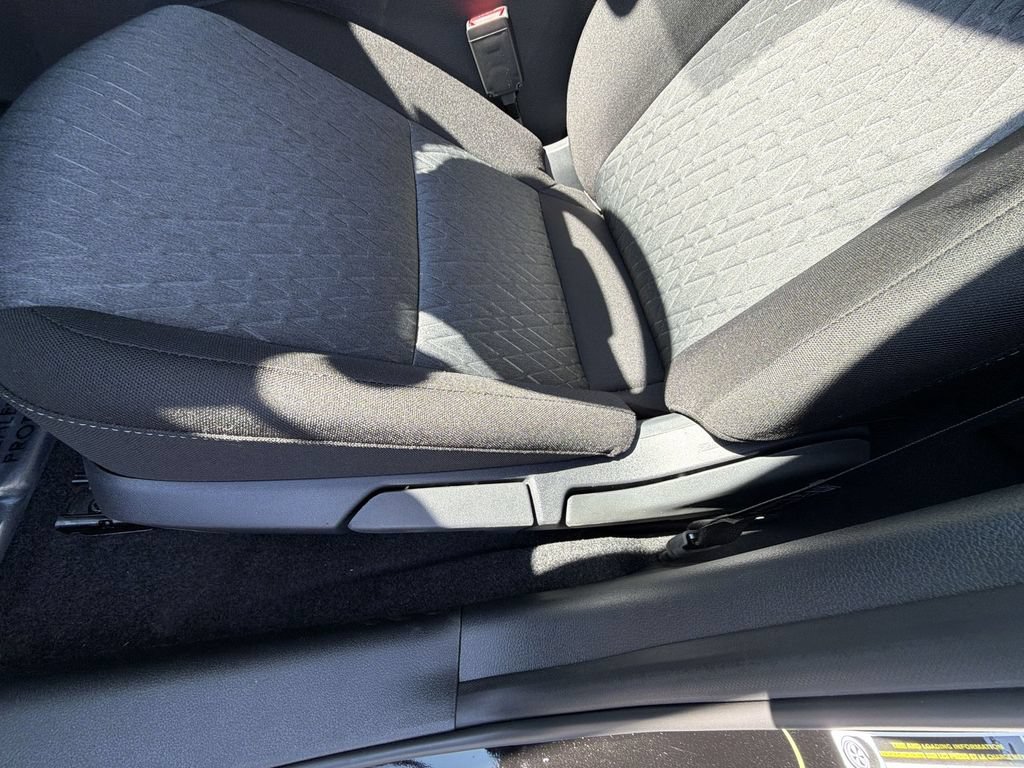 New 2026 Nissan Sentra SV w/ SV Convenience Package FWD image 12