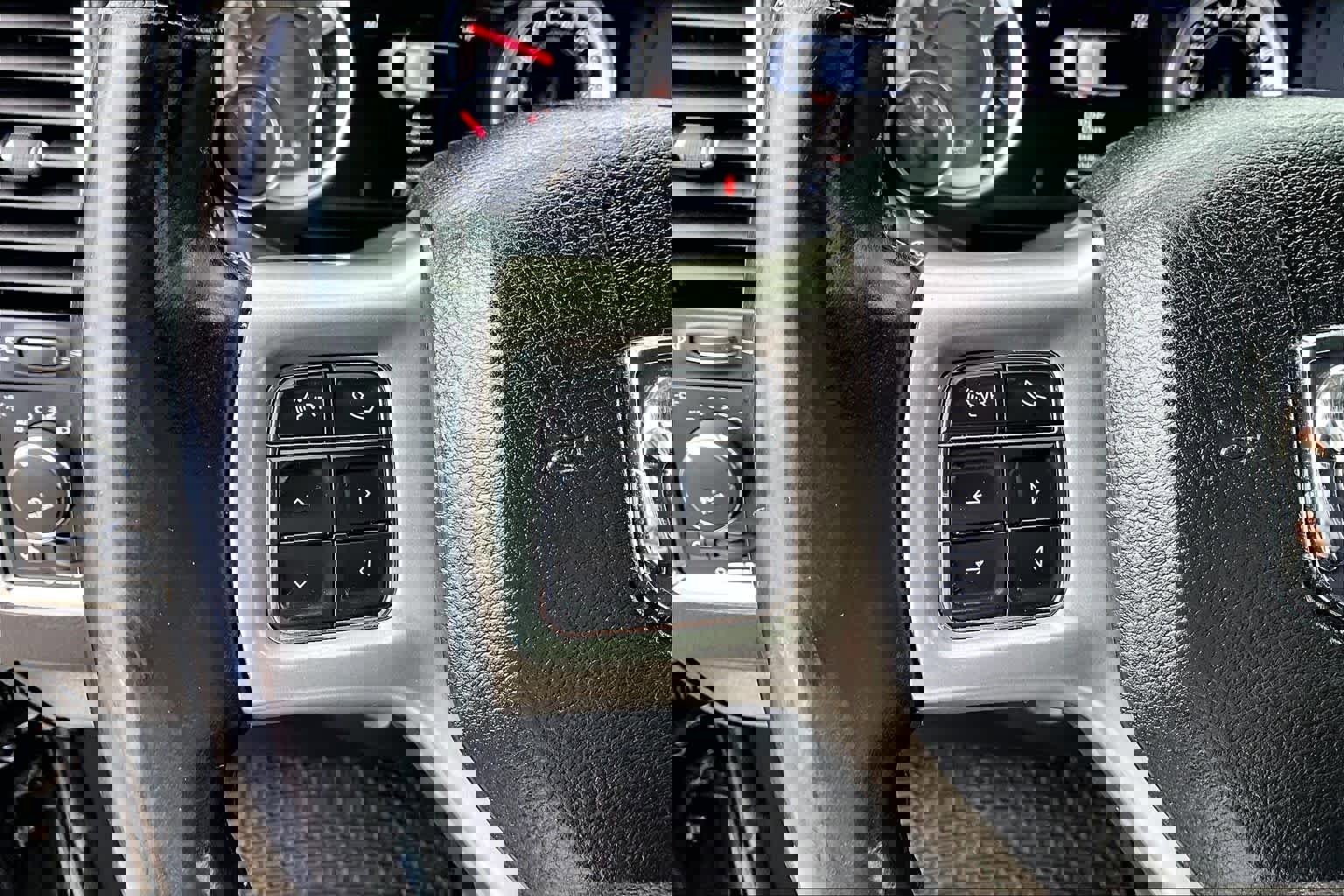 Used 2017 RAM 1500 Laramie w/ Convenience Group image 22