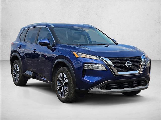 Used 2022 Nissan Rogue SV w/ SV Premium Package FWD image 3