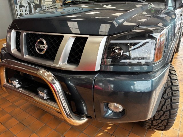 Used 2014 Nissan Titan PRO-4X w/ Pro-4x Luxury Package image 9