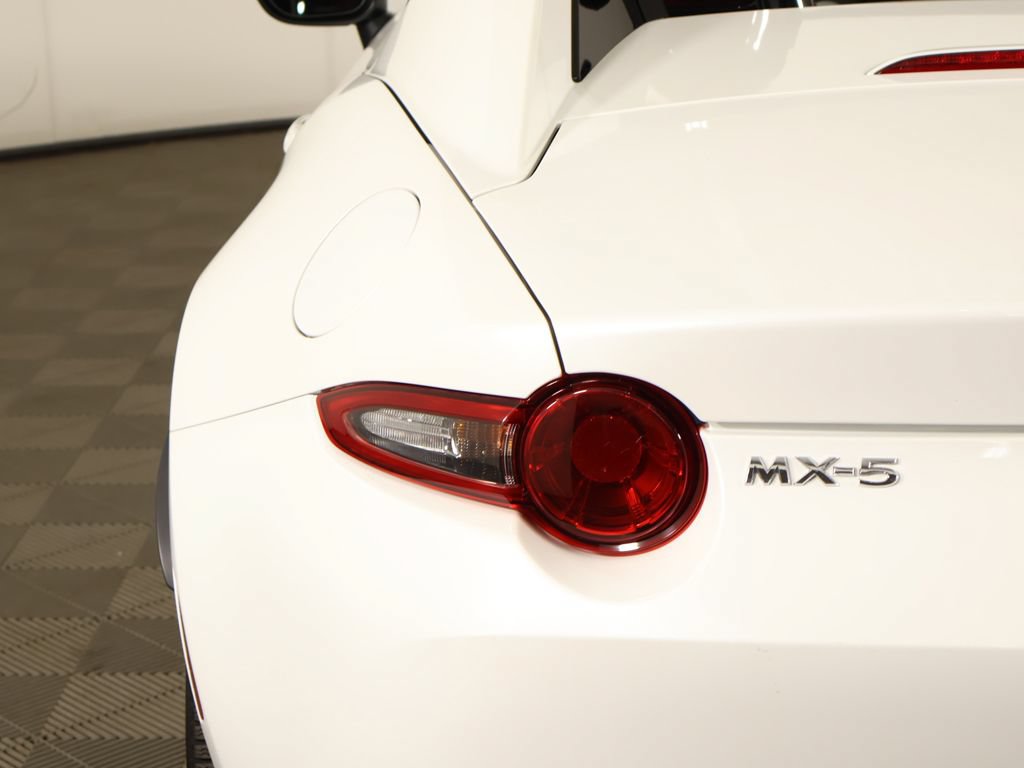 Used 2020 MAZDA MX-5 Miata RF 100th Anniversary RWD image 14