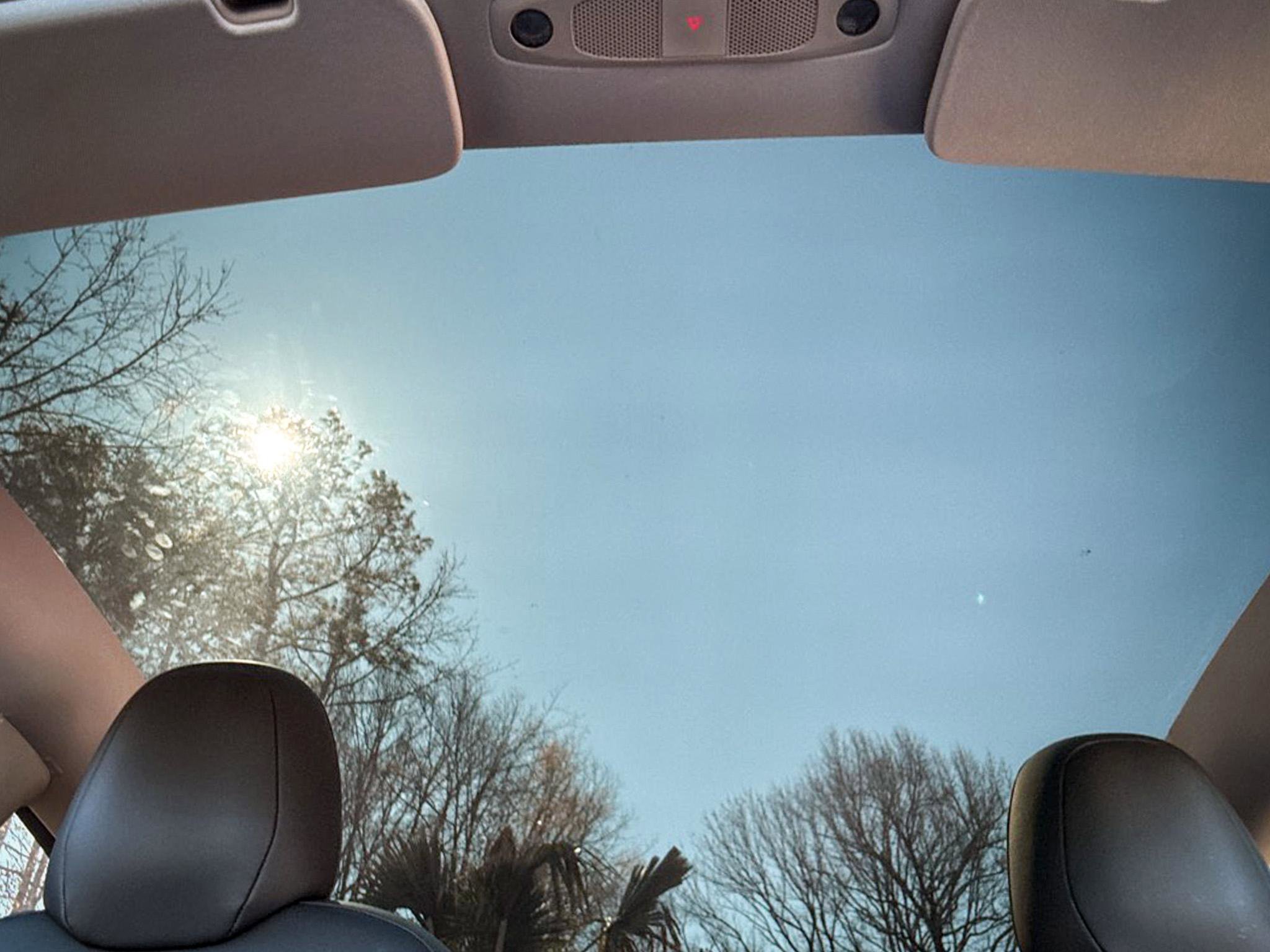 Used 2020 Tesla Model Y Long Range image 22