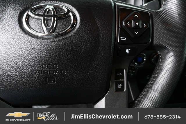 Used 2022 Toyota Tacoma TRD Sport w/ Technology Package AWD/4WD image 10