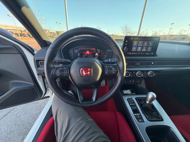 Used 2025 Honda Civic Type R image 12