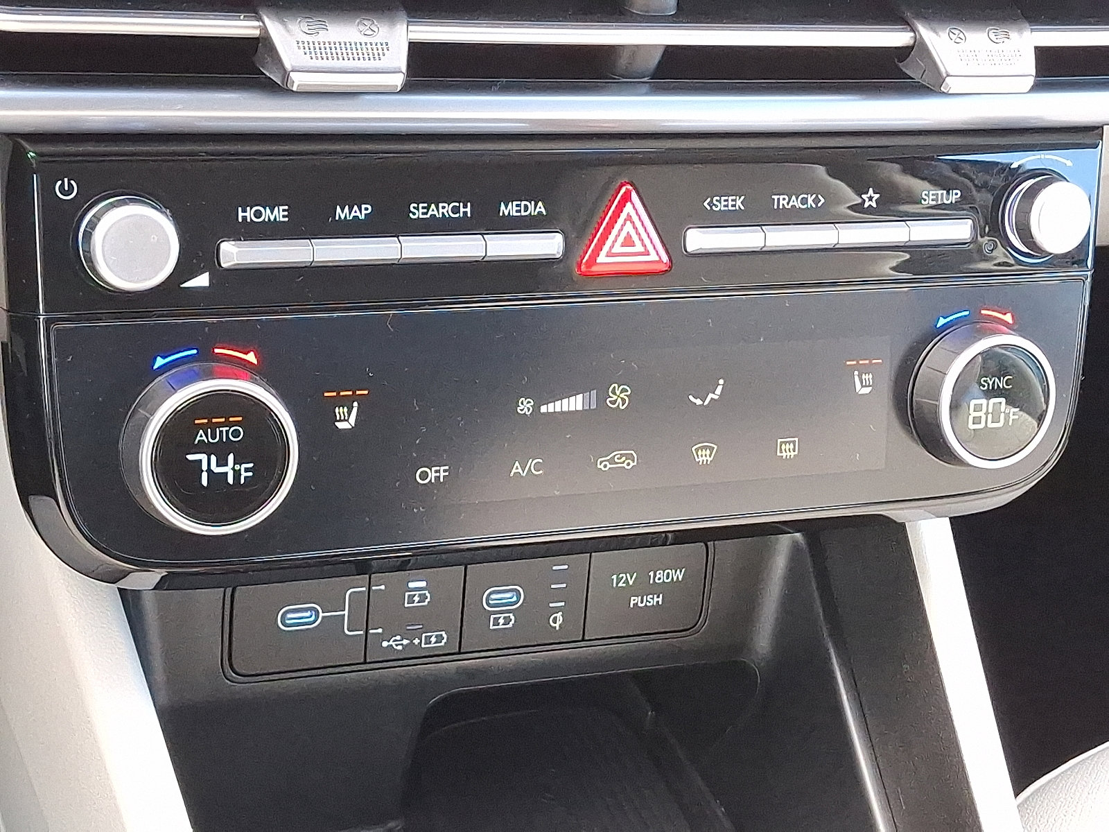 Certified 2025 Hyundai Tucson SEL image 16