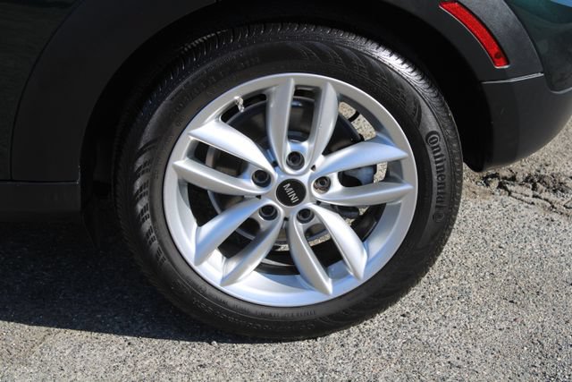 Used 2013 MINI Cooper Countryman FWD image 8