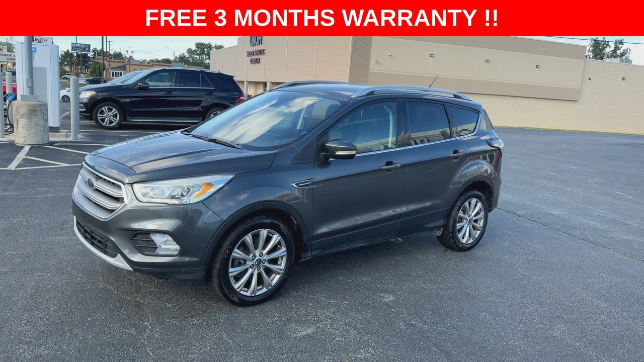 Used 2017 Ford Escape Titanium FWD image 4