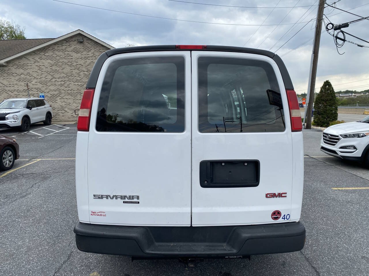 Used 2015 GMC Savana 2500 RWD image 5