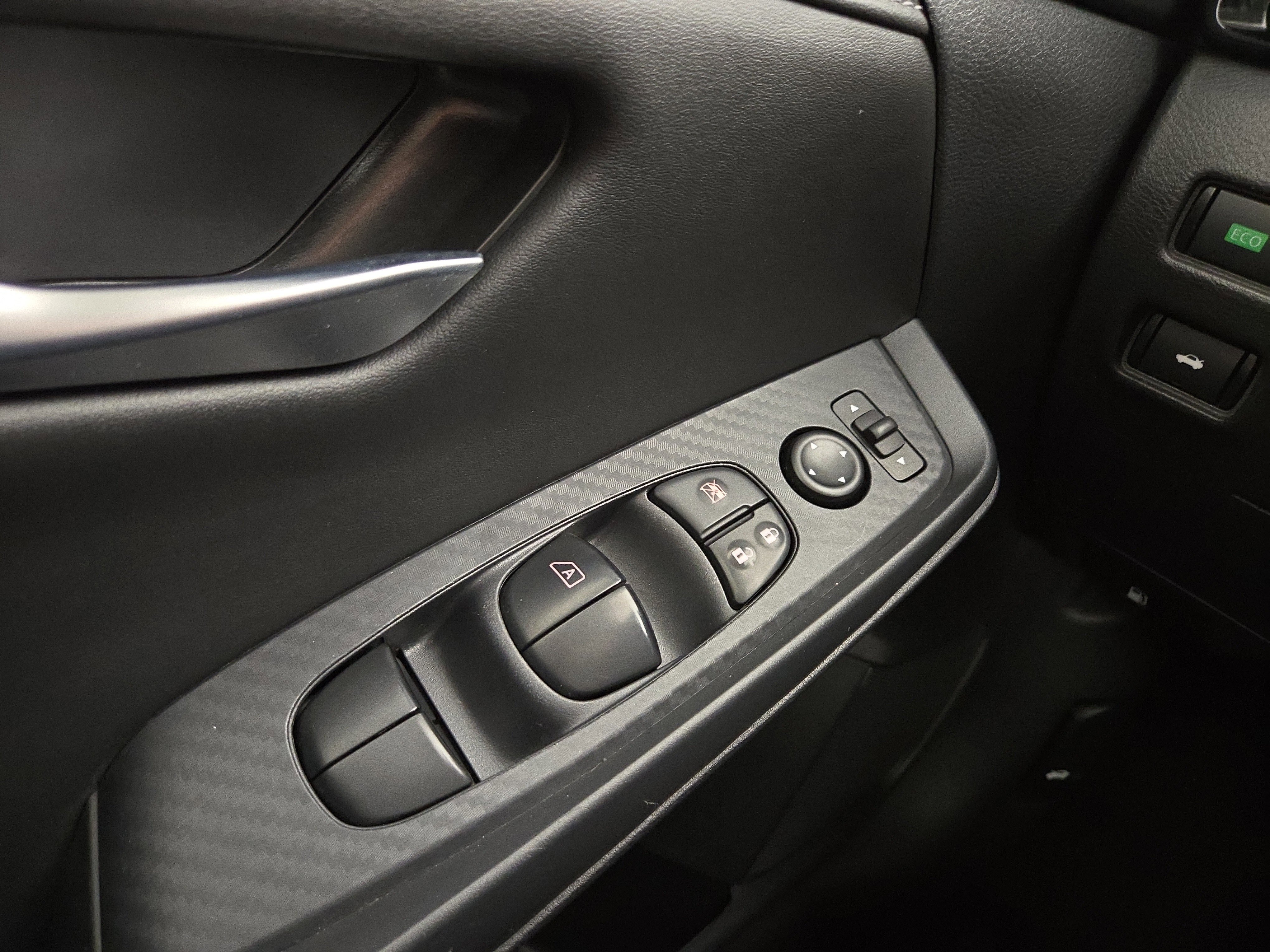 Used 2025 Nissan Sentra SV w/ All-Weather Package image 29