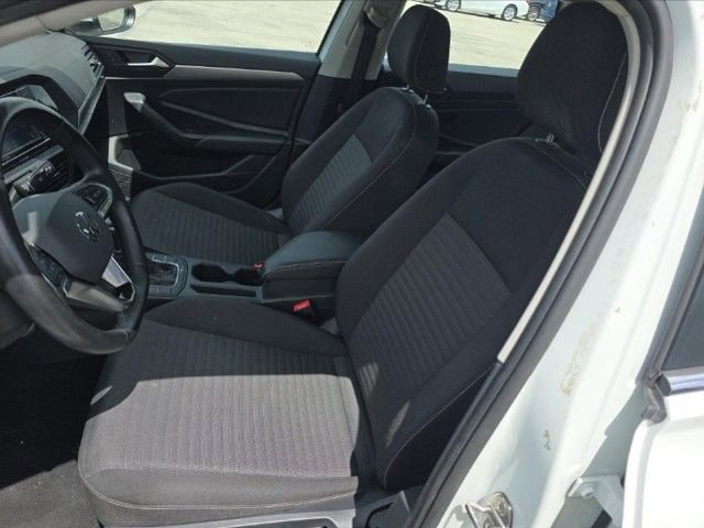 Used 2024 Volkswagen Jetta S FWD image 6