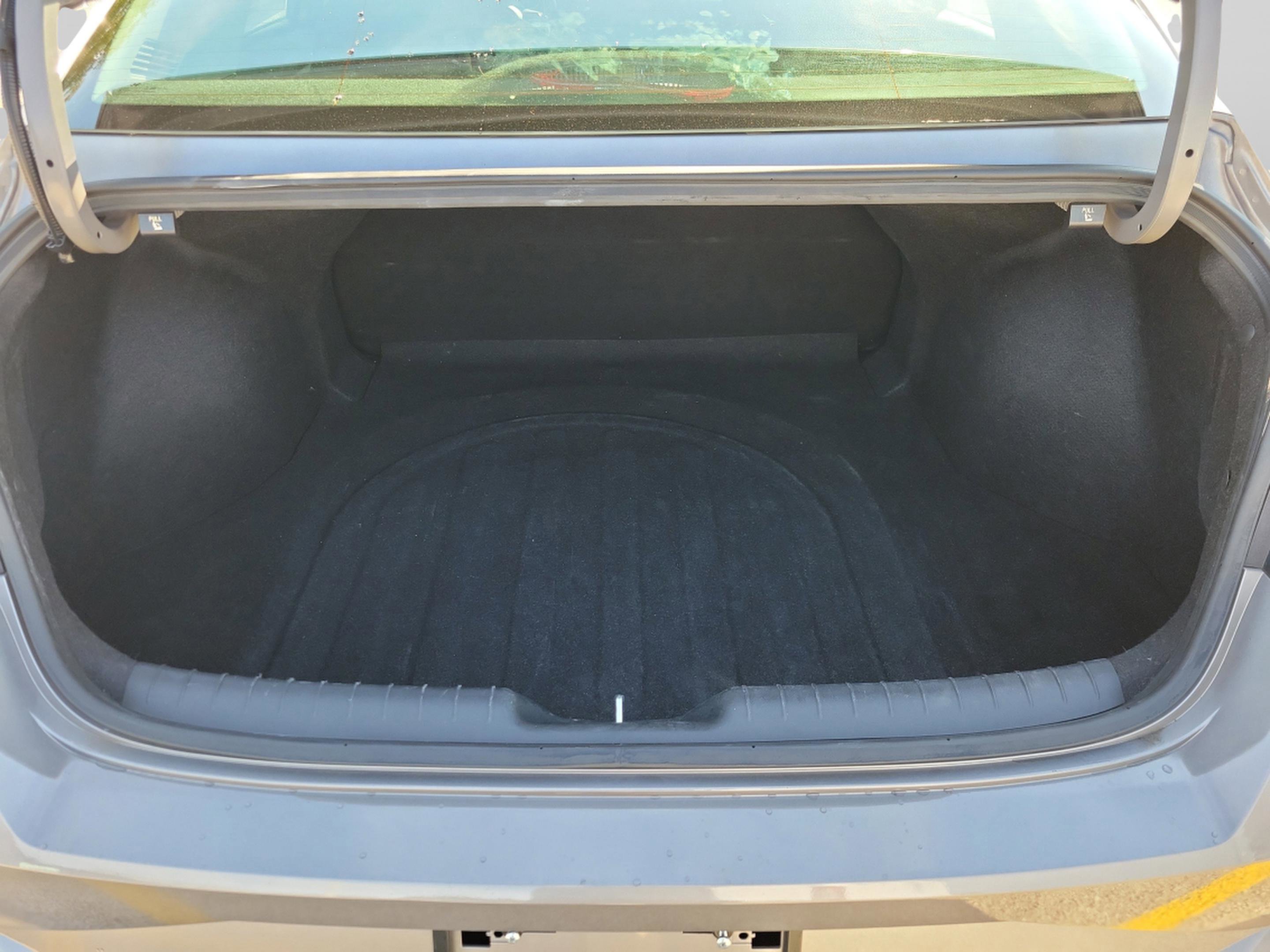 Certified 2021 Hyundai Elantra SEL w/ Convenience Package image 7