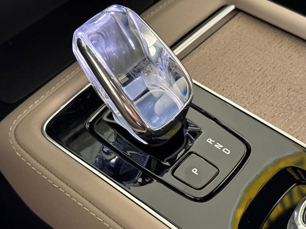 New 2026 Volvo XC90 B6 Plus image 22