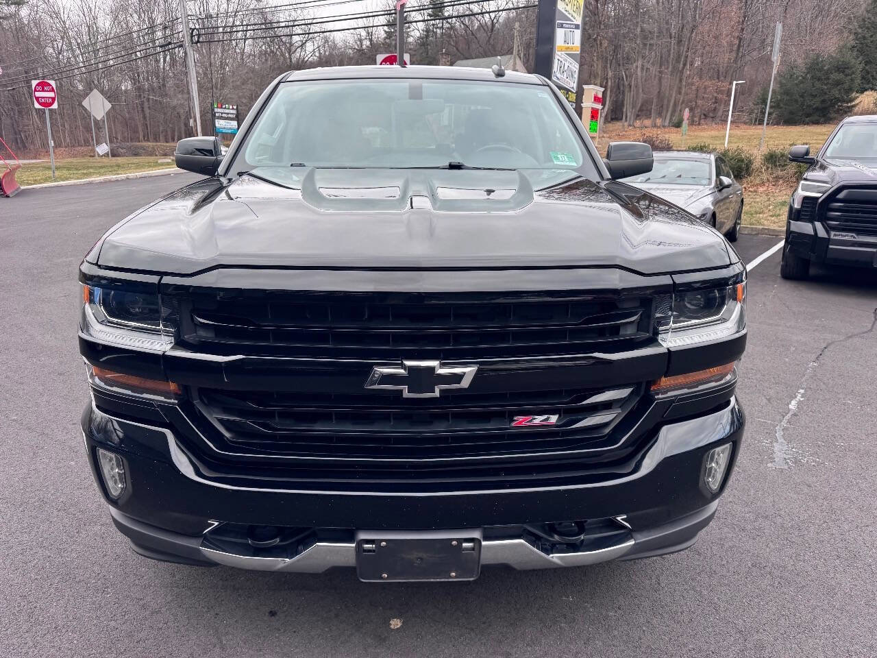 Used 2018 Chevrolet Silverado 1500 LT w/ All Star Edition image 7