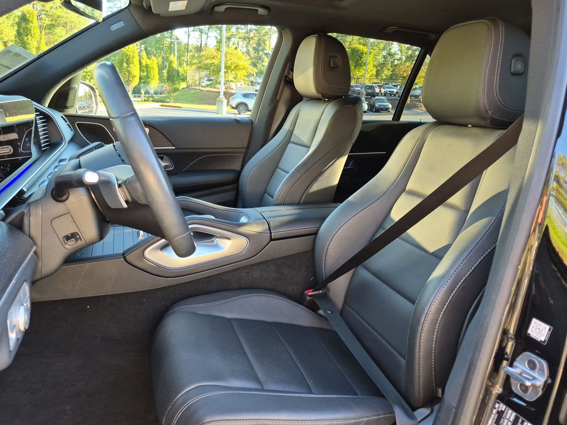 Certified 2025 Mercedes-Benz GLE 350 4MATIC image 12