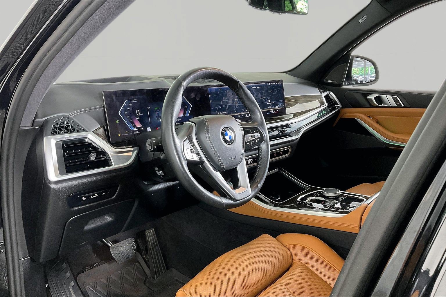 Certified 2025 BMW X5 xDrive40i w/ Premium Package AWD/4WD image 12