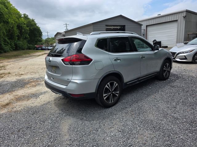 Used 2018 Nissan Rogue SL FWD image 21