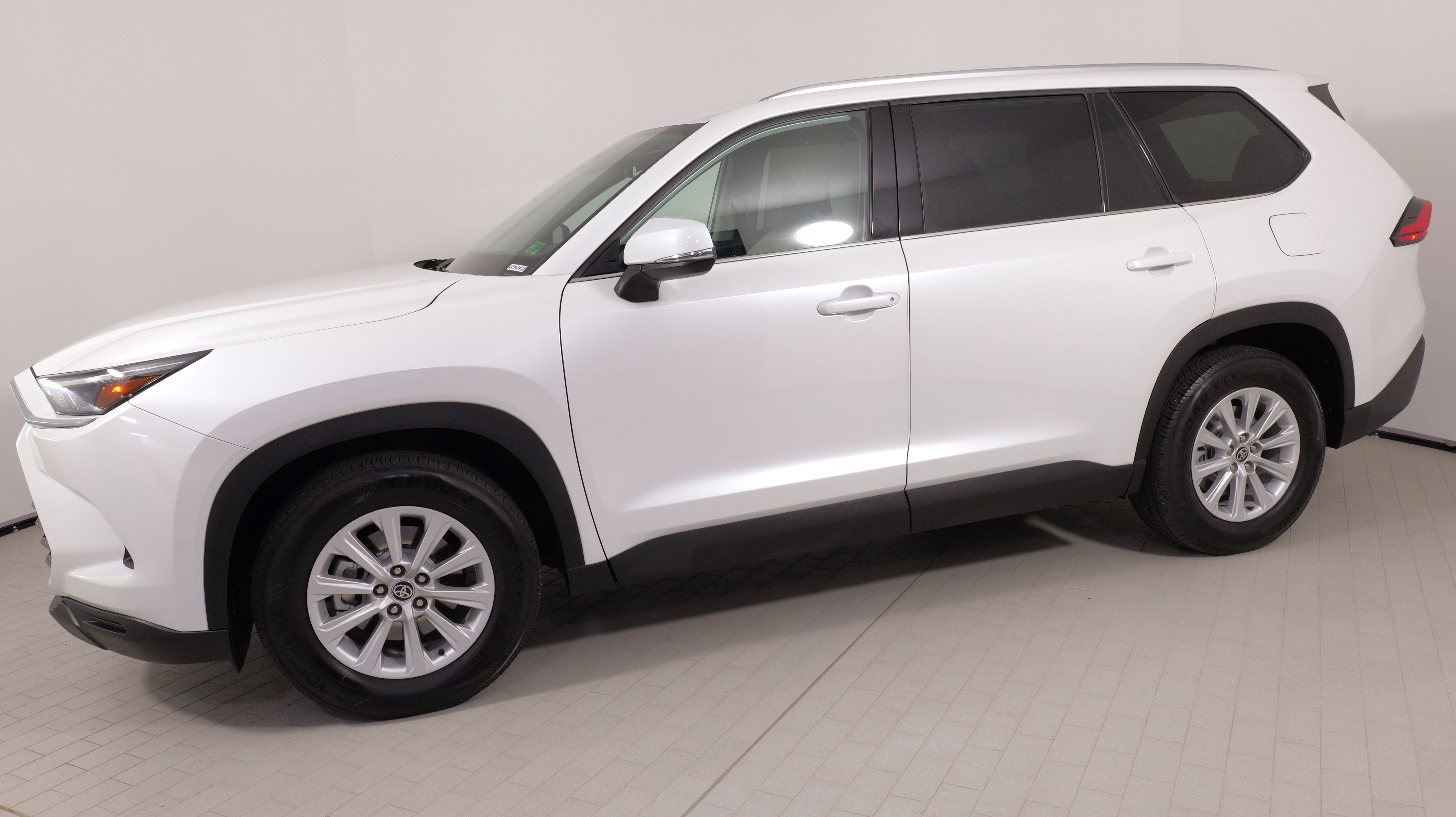 Used 2024 Toyota Grand Highlander XLE