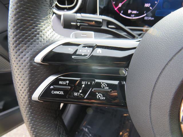 Used 2025 Mercedes-Benz C 300 4MATIC Sedan image 10