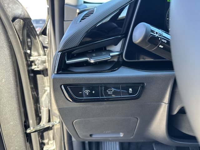 New 2025 Kia Niro Wind w/ Wind Preserve Package FWD image 13