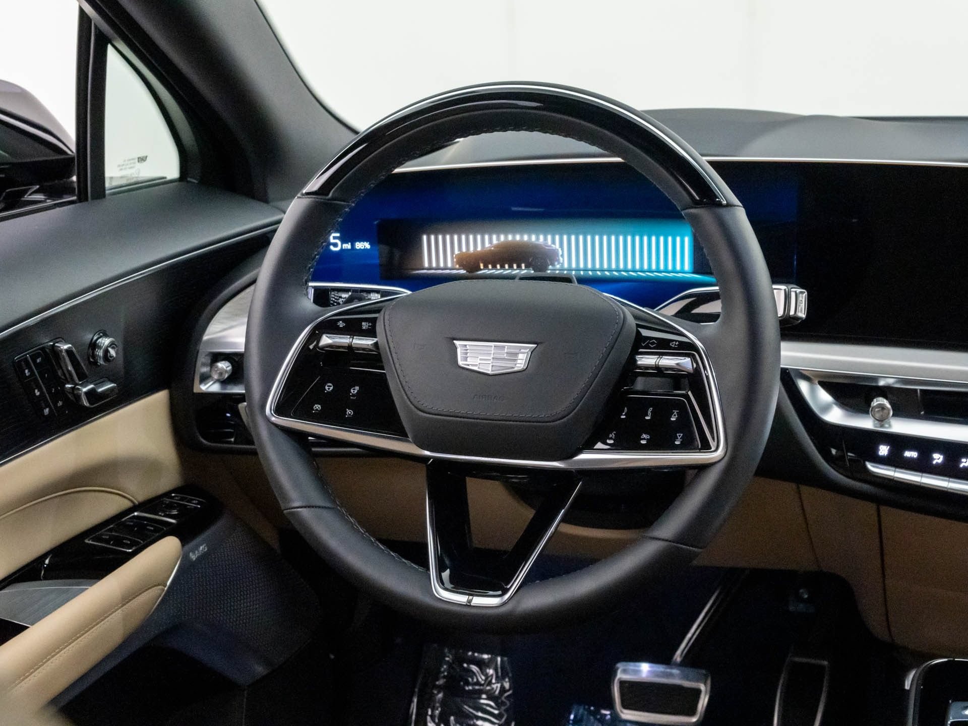 Certified 2026 Cadillac Lyriq Signature Luxury w/ Nappa Leather Package AWD/4WD image 19