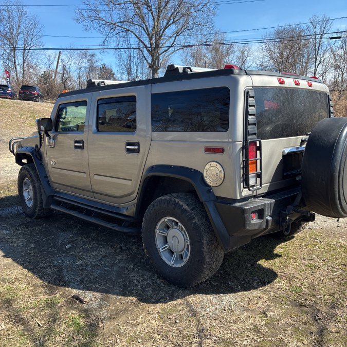 Used 2003 HUMMER H2 w/ Preferred Equipment Group image 3