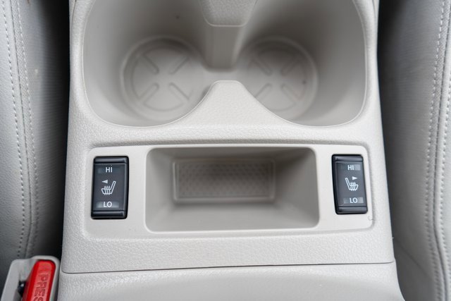 Used 2022 Nissan Rogue Sport SL w/ Premium Package image 34