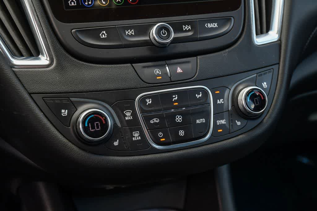 Used 2024 Chevrolet Malibu LT FWD image 20