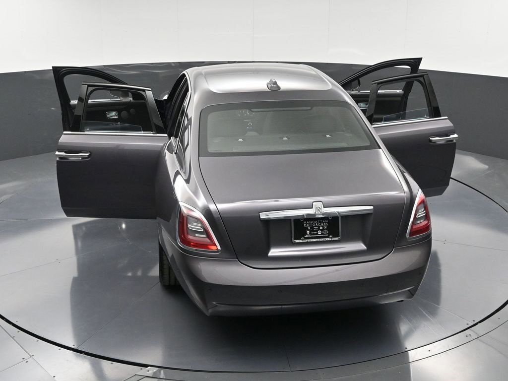 Certified 2023 Rolls-Royce Ghost image 39