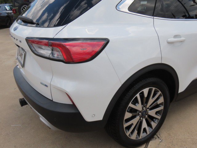 Used 2020 Ford Escape Titanium AWD/4WD image 10
