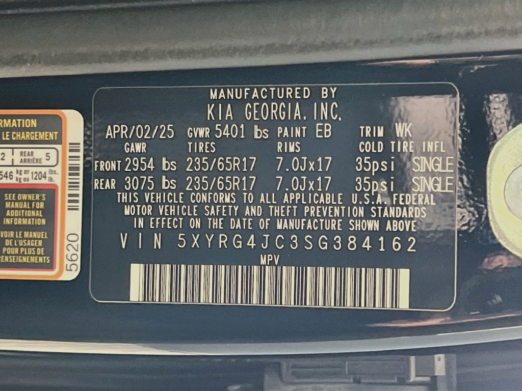 Certified 2025 Kia Sorento LX FWD image 31