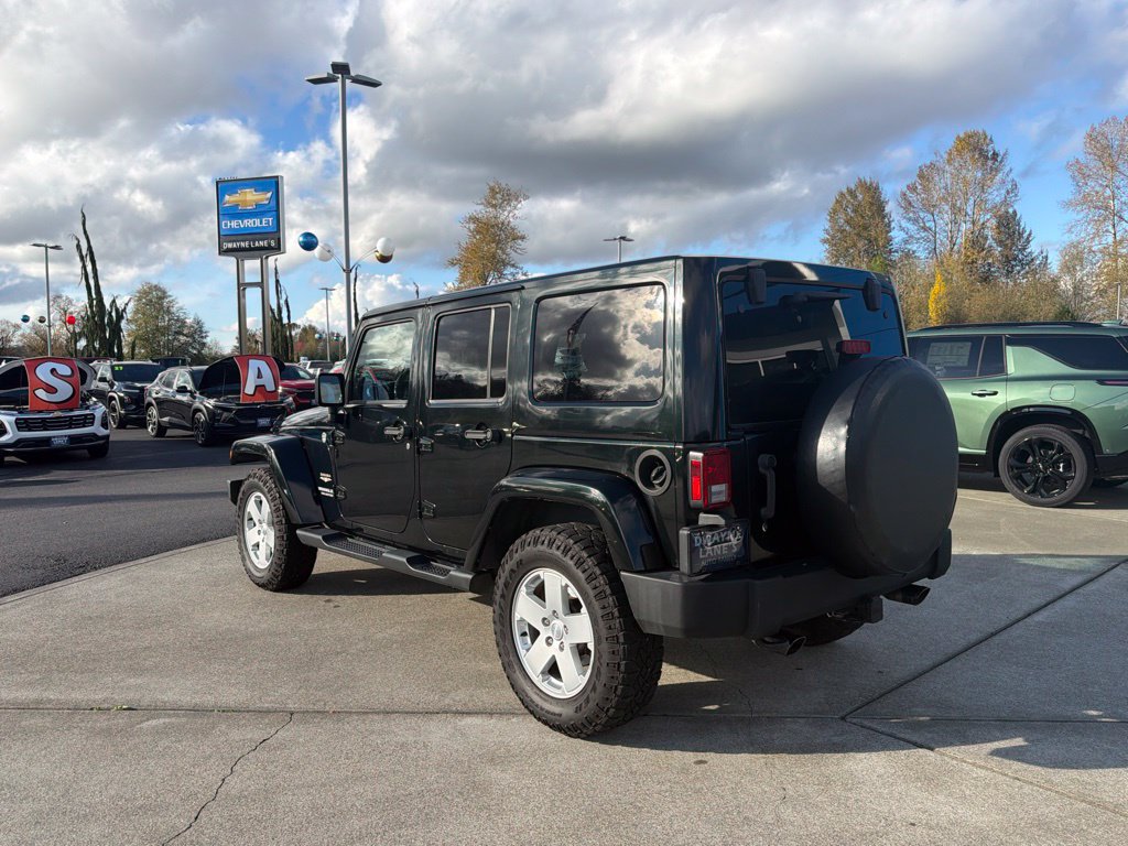 Used 2012 Jeep Wrangler Unlimited Sahara AWD/4WD image 3