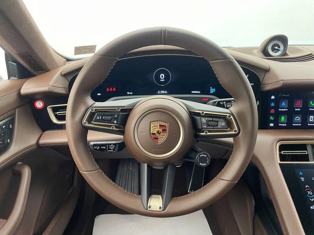 Used 2024 Porsche Taycan GTS image 16