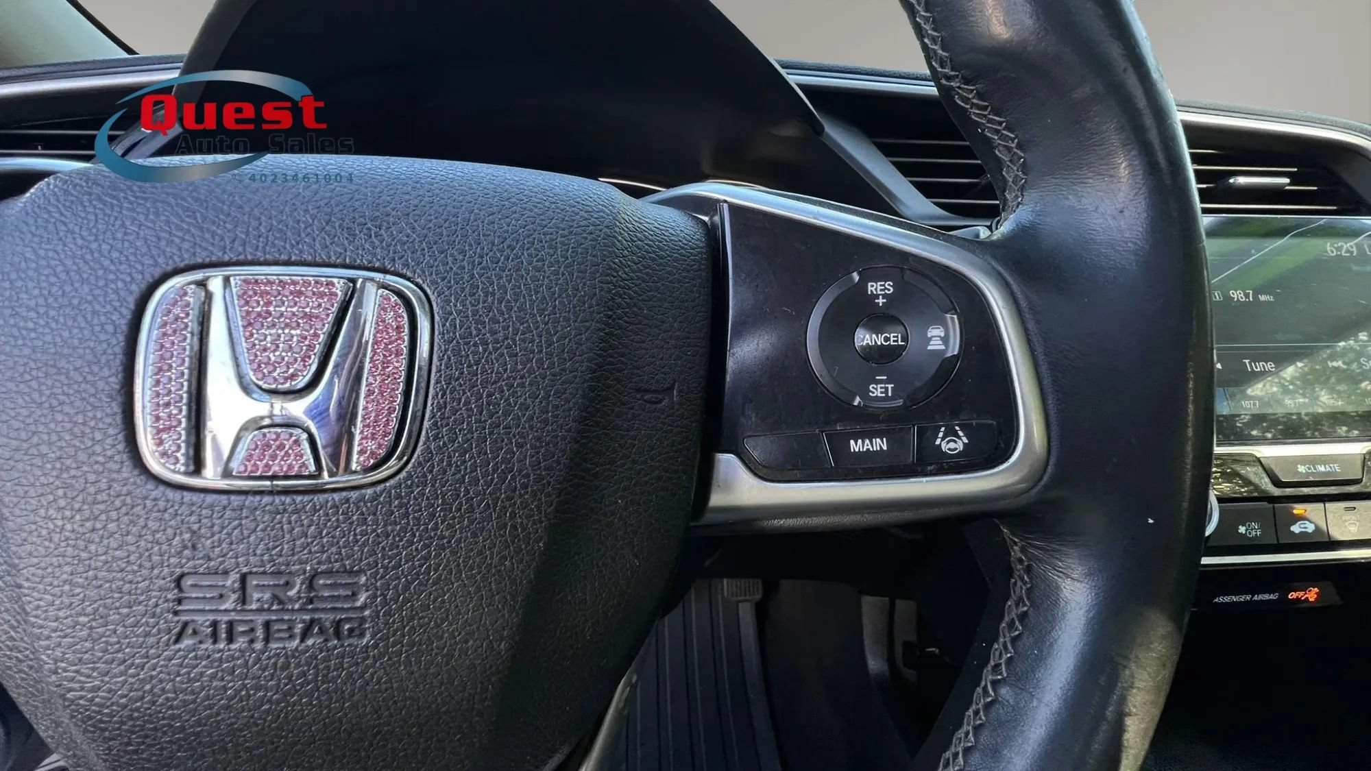 Used 2017 Honda Civic Touring image 29