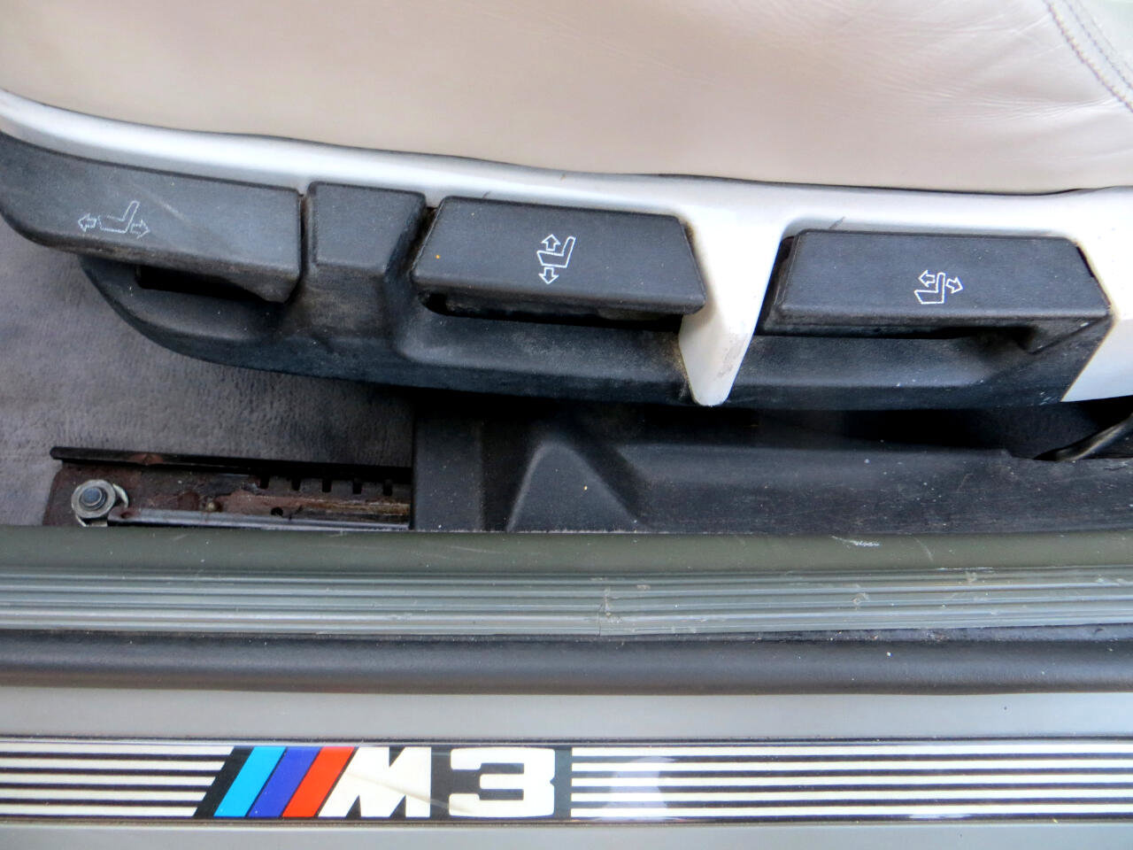 Used 1995 BMW M3 Coupe image 15