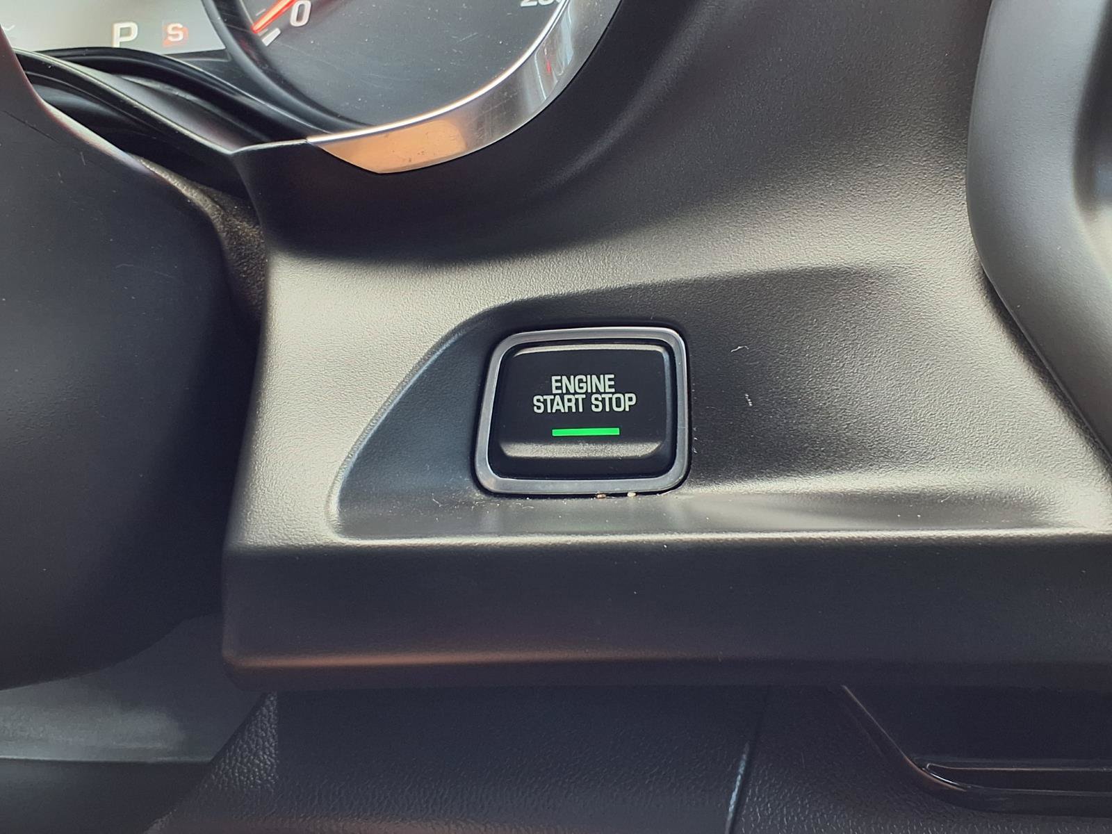 Used 2018 Chevrolet Camaro SS RWD image 12