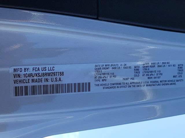 Used 2024 Jeep Wrangler Unlimited Rubicon 392 image 17