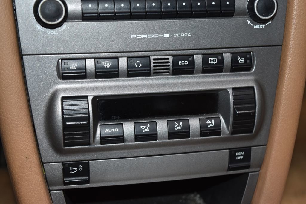 Used 2006 Porsche Boxster image 14