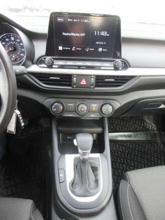 Used 2024 Kia Forte LXS image 18