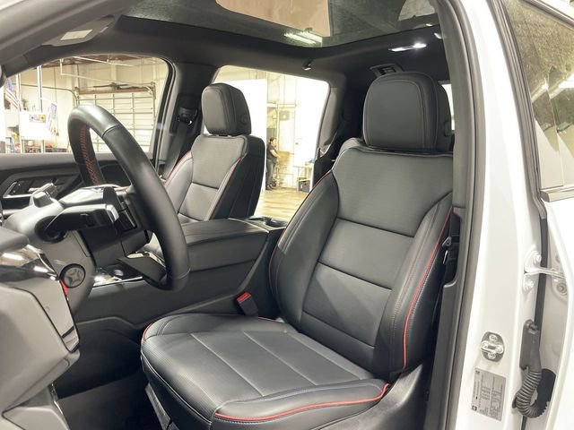 Used 2025 Chevrolet Silverado EV RST AWD/4WD image 11