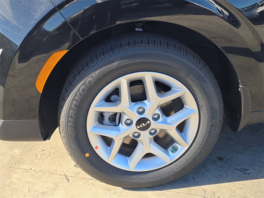 New 2025 Kia Soul LX image 34