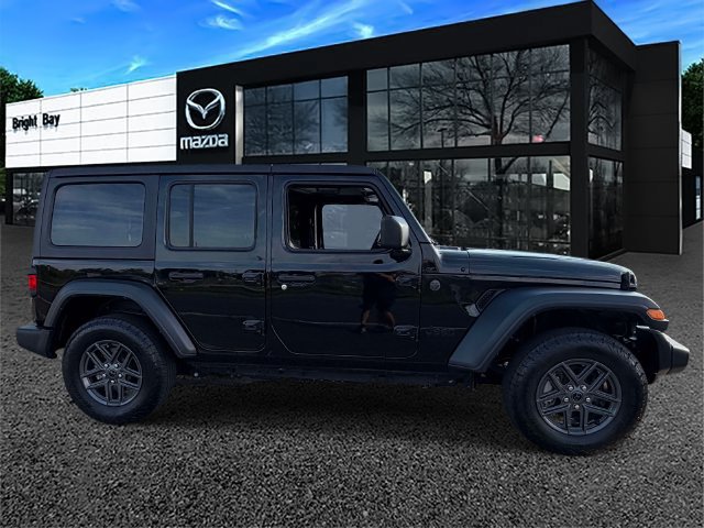 Used 2024 Jeep Wrangler Unlimited Sport AWD/4WD image 5