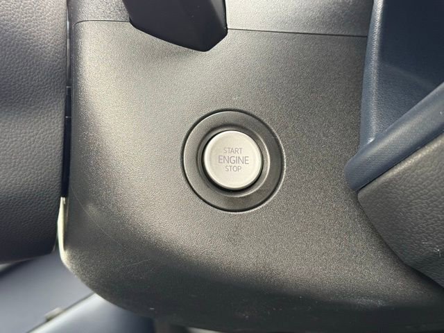 New 2025 Volkswagen ID. Buzz Pro S RWD image 29